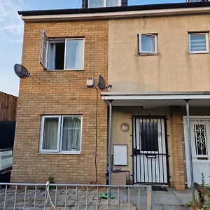 Mile End Budget Londen