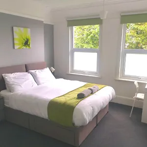 Amazing 2 Bed Apartment